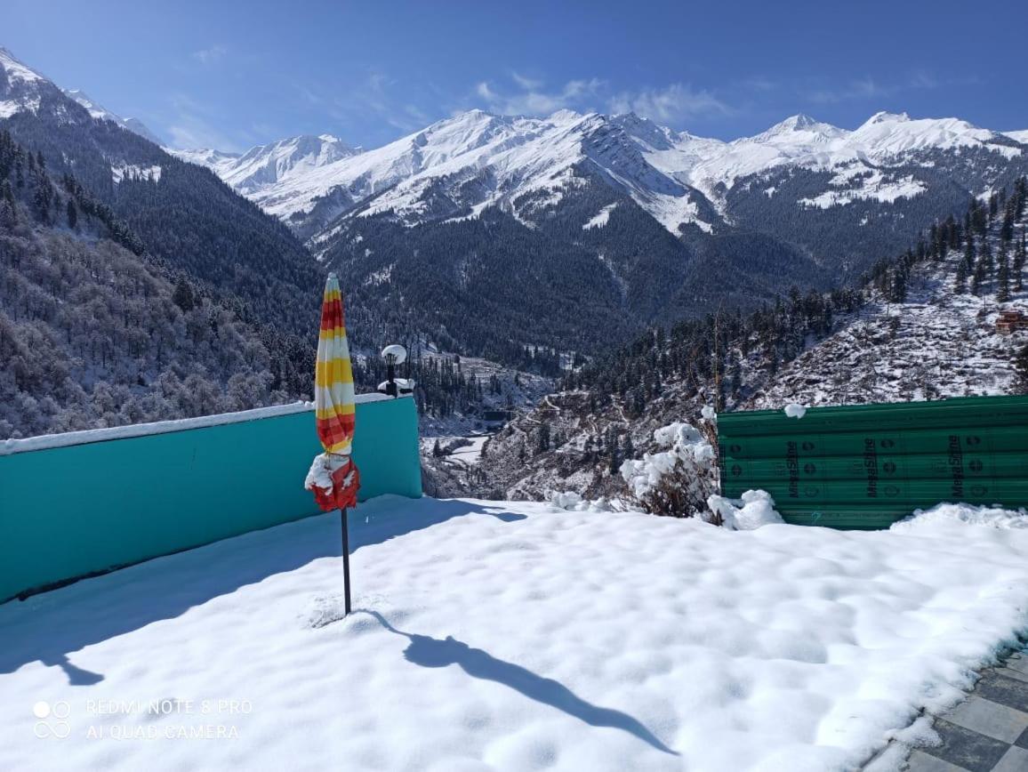 Aman Resort, Tosh Village, Himachal Pradesh Экстерьер фото