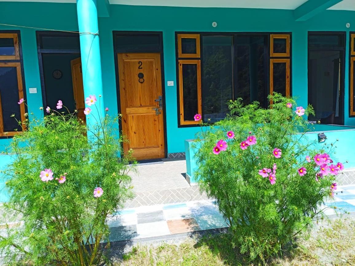 Aman Resort, Tosh Village, Himachal Pradesh Экстерьер фото