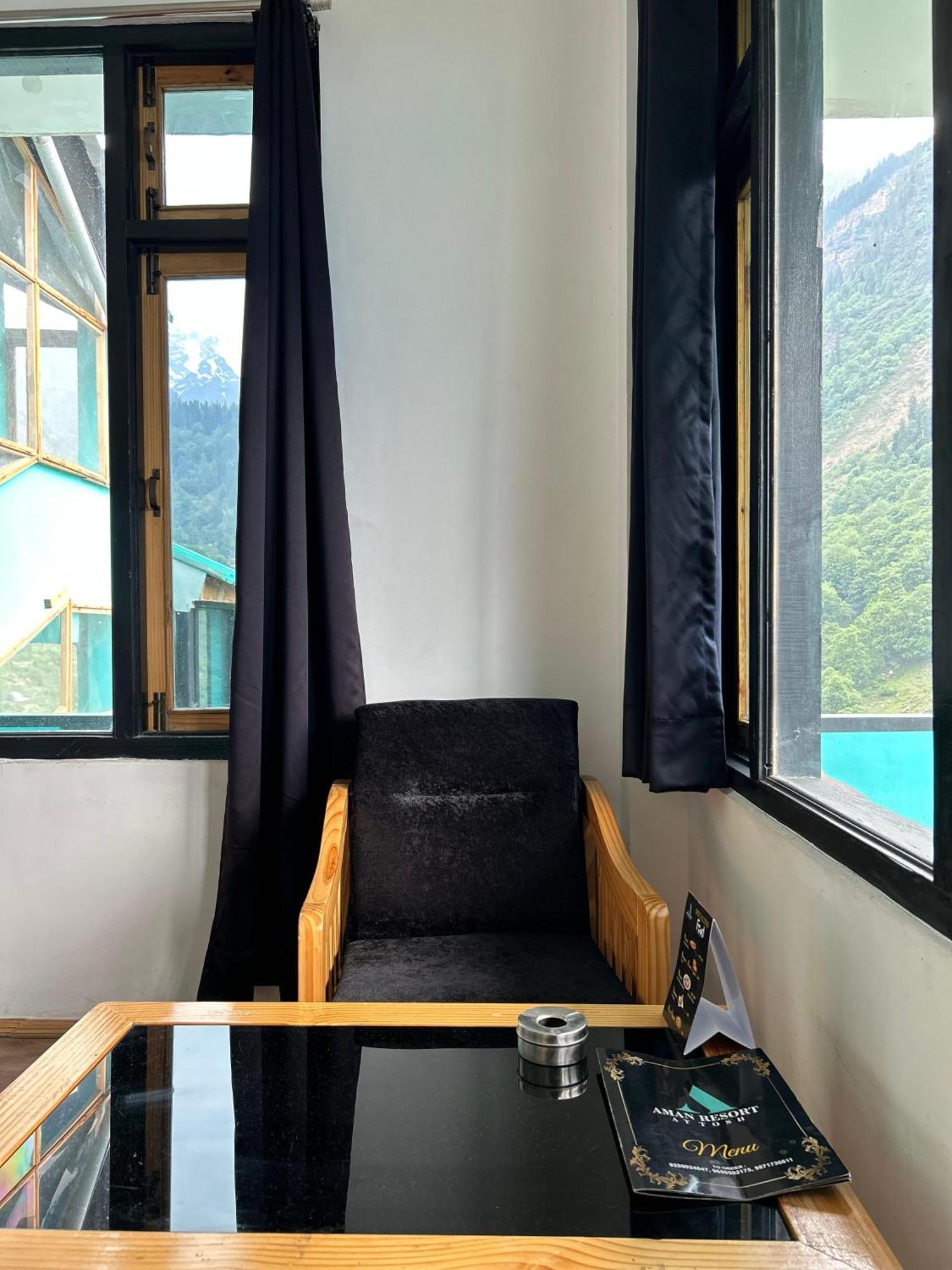 Aman Resort, Tosh Village, Himachal Pradesh Экстерьер фото